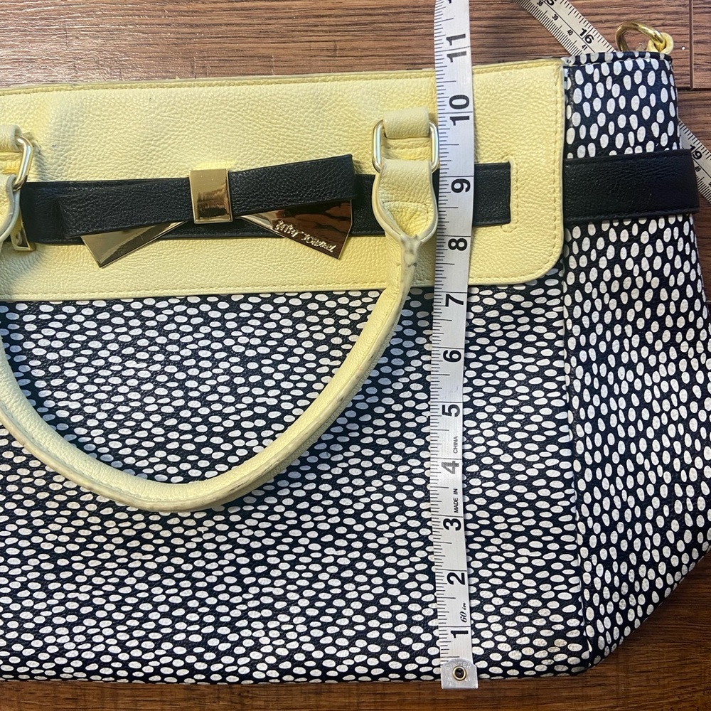 Betsey Johnson Black White Yellow Tote Shoulder Bag XOX Betsy Purse - Picture 4 of 8